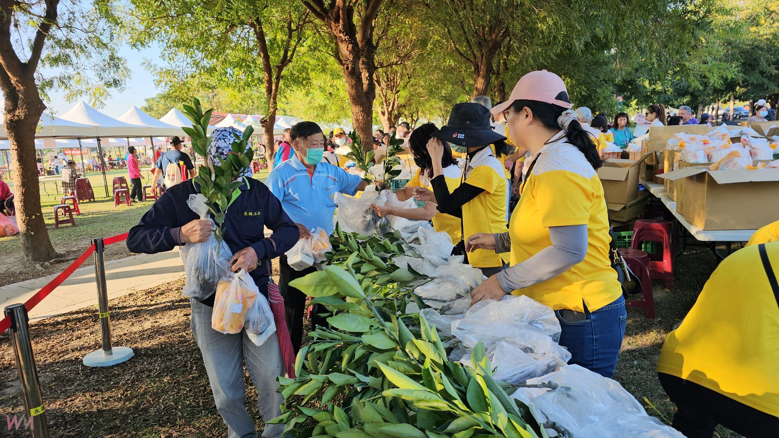 （有影片）／永靖「米食果苗節」開跑　米香果苗吸引百位鄉親 - https://www.watchmedia01.com